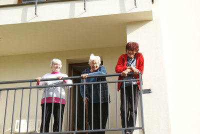 Mesiac úcty k starším